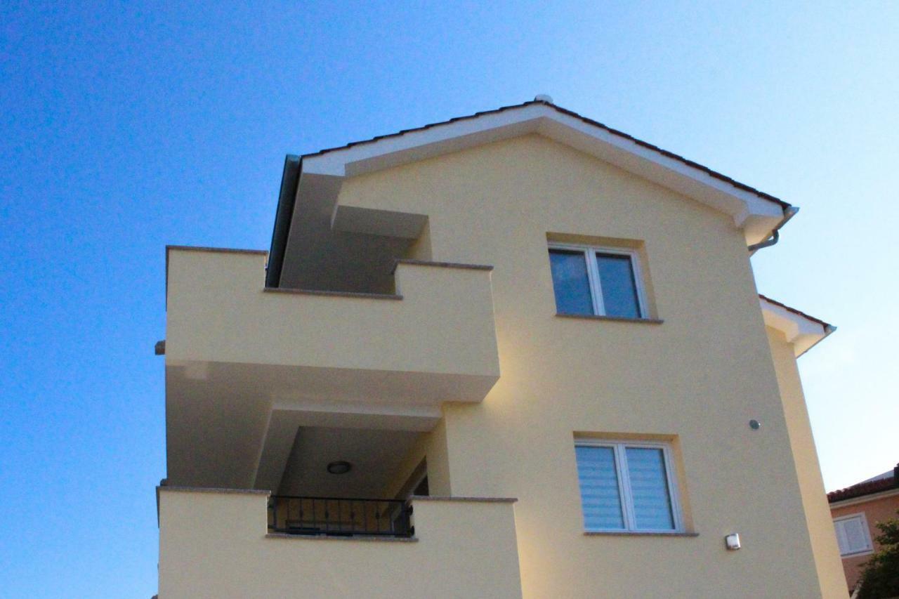 Apartmani Marin ヴルブニク エクステリア 写真